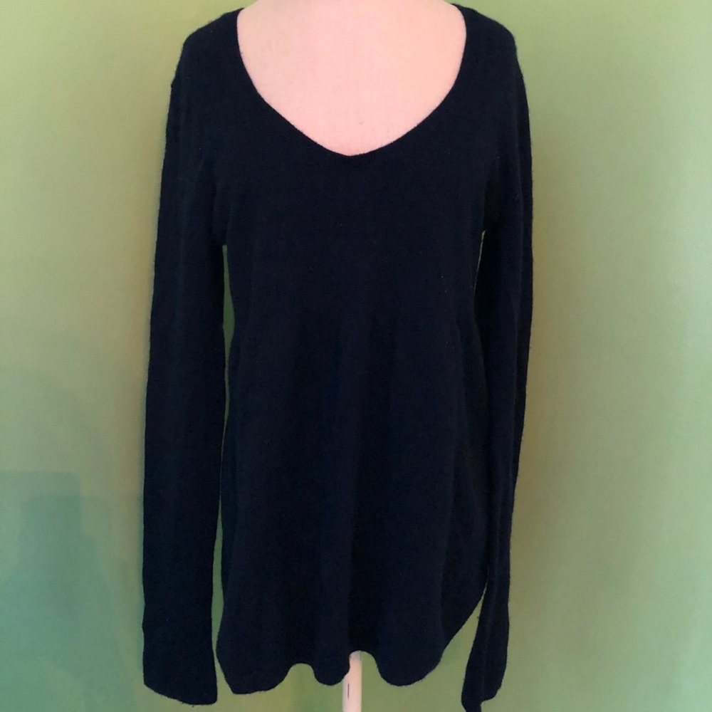 Vince Navy Cashmere Sweater